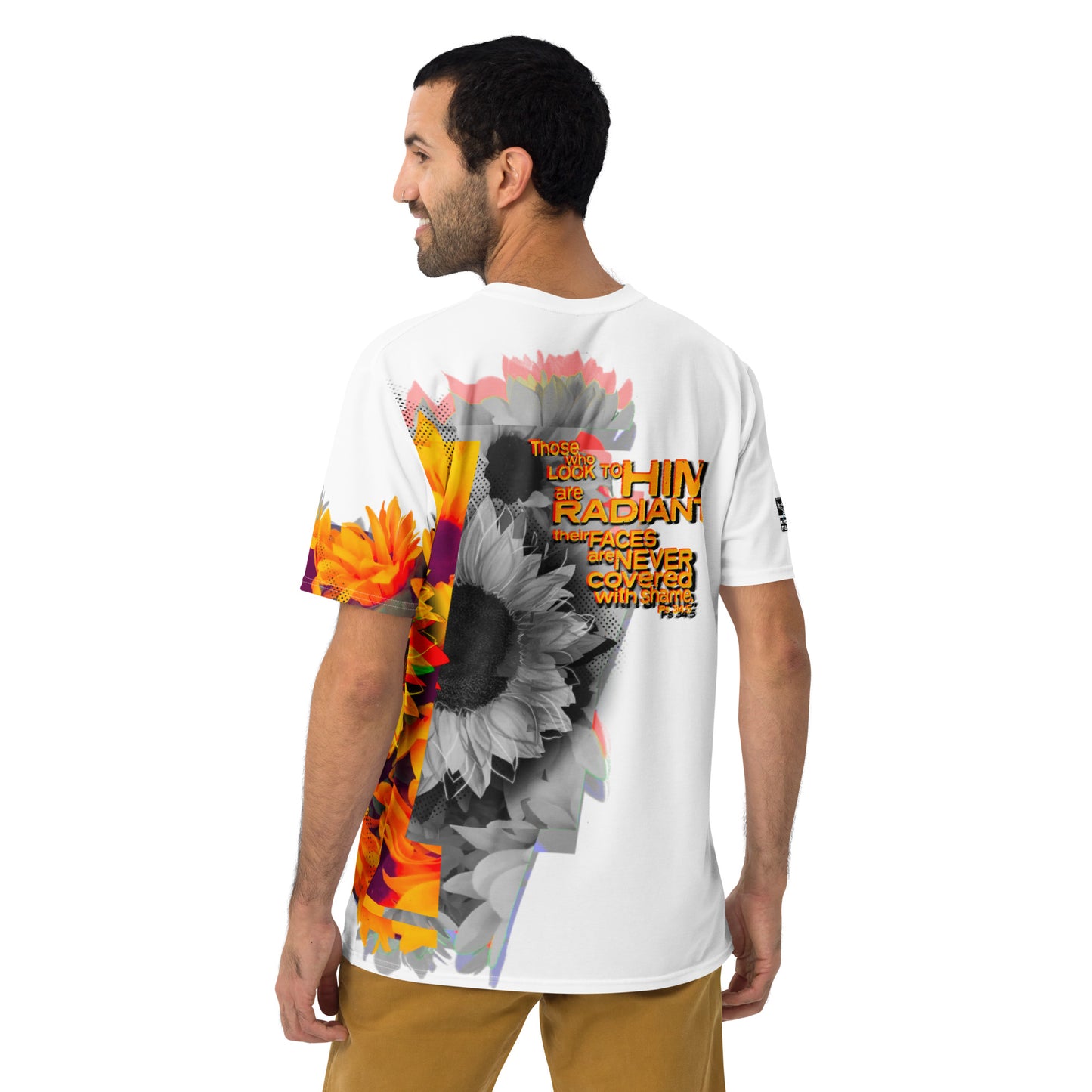 "Look to Him" - T-Shirt